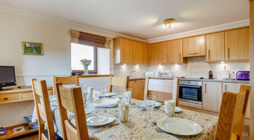 Photo of 2 Bed in Forgandenny