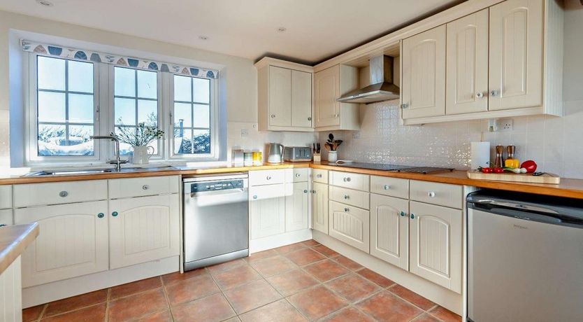 Photo of 5 Bed in Torpenhow