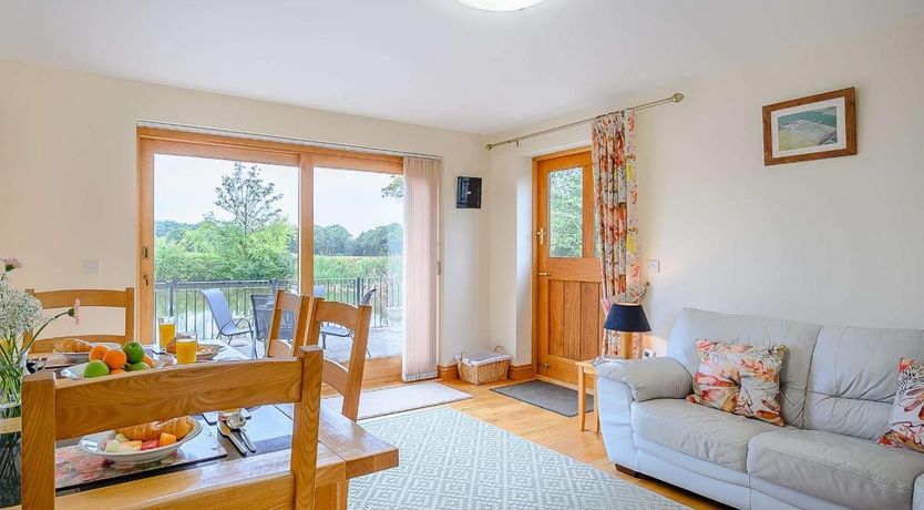 Photo of 2 Bed in Ryton on Dunsmore