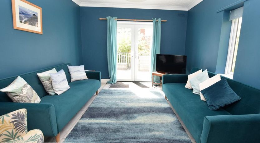 Photo of 2 Bed in Dawlish