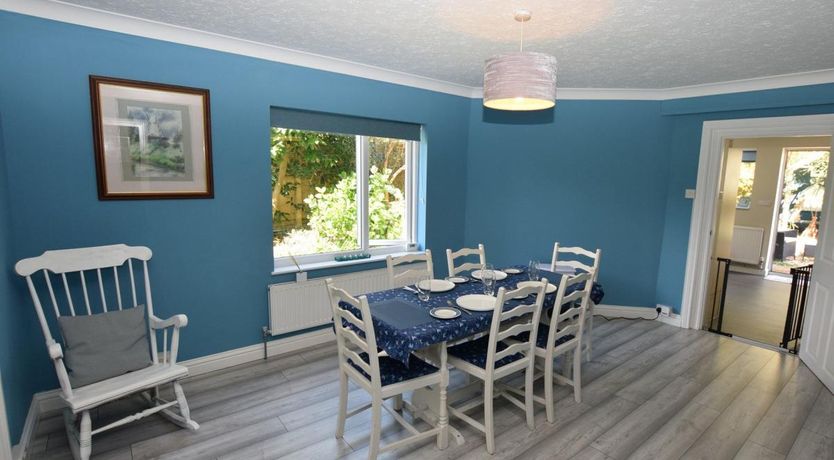 Photo of 2 Bed in Dawlish