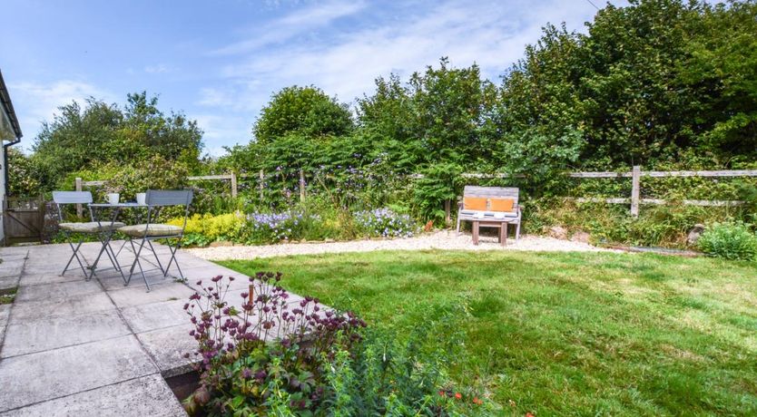 Photo of 1 Bed in Huntshaw