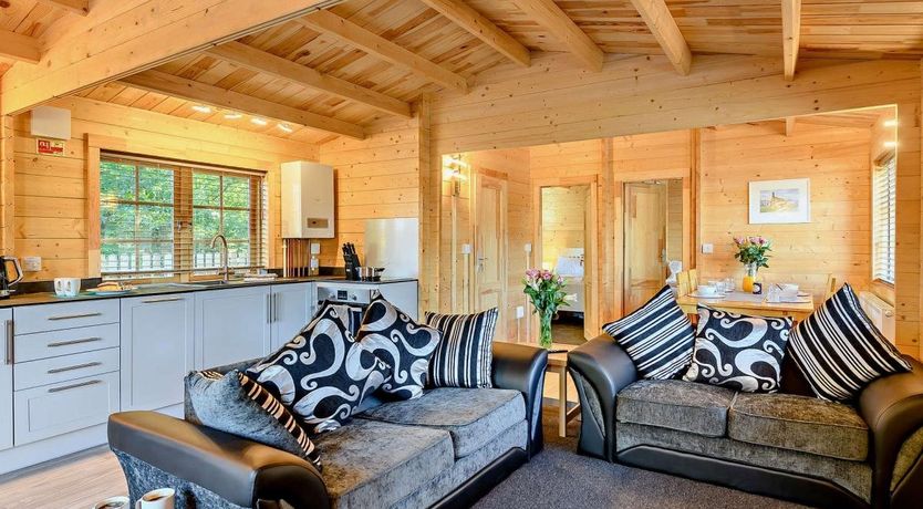 Photo of 2 Bed in Snape