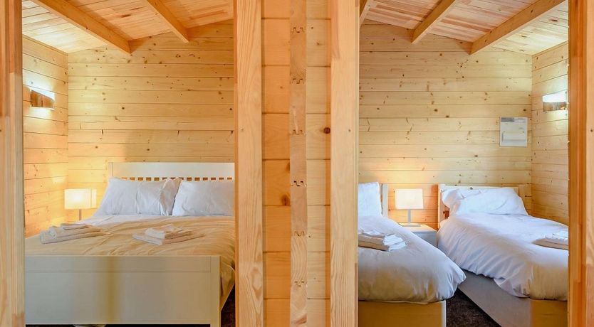 Photo of 2 Bed in Snape