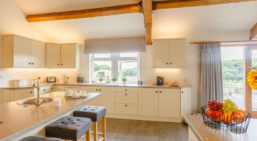 Photo of 3 Bed in Denby Dale