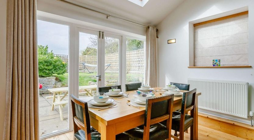 Photo of 3 Bed in Broadwell