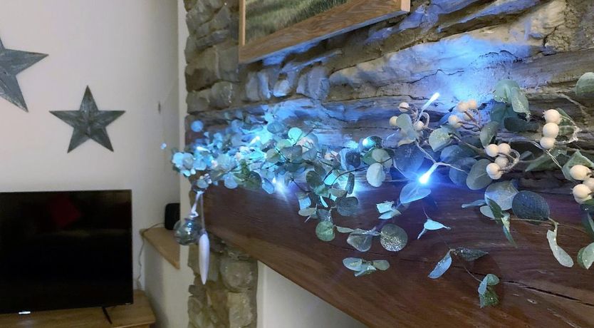 Photo of 3 Bed in Talgarreg