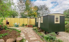 Photo of Log Cabin in Derbyshire