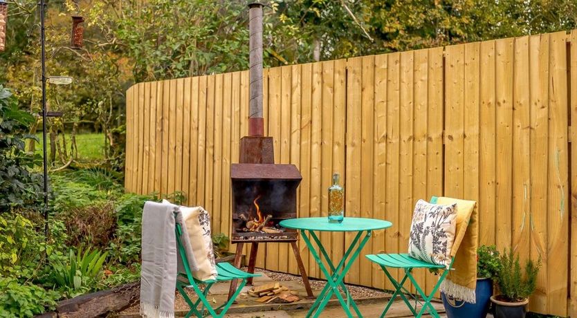 Photo of 1 Bed in Alsop-en-le-Dale