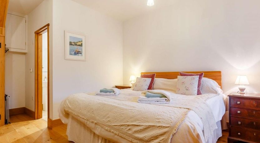 Photo of 1 Bed in Hope Cove