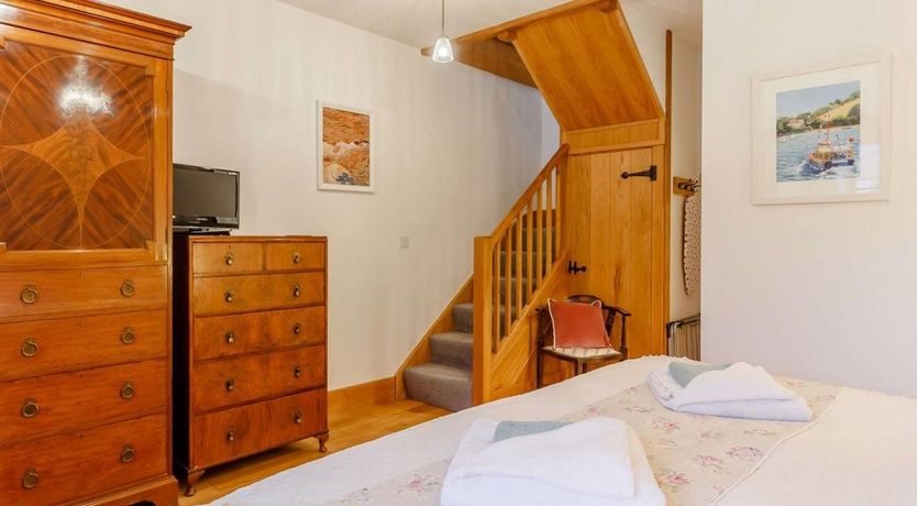 Photo of 1 Bed in Hope Cove