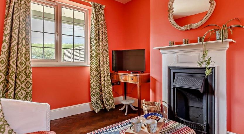 Photo of 2 Bed in Symondsbury