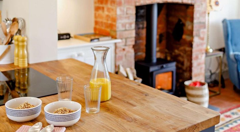 Photo of 2 Bed in Symondsbury