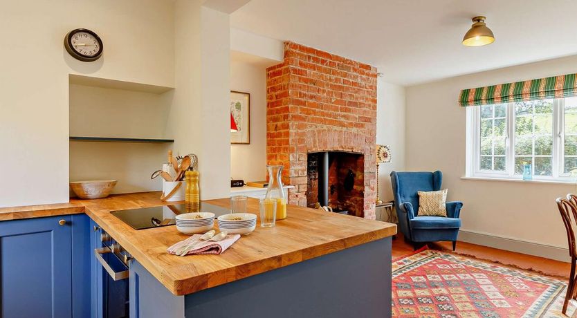 Photo of 2 Bed in Symondsbury