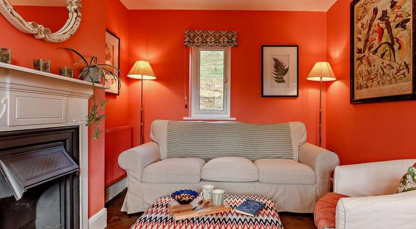 Photo of 2 Bed in Symondsbury