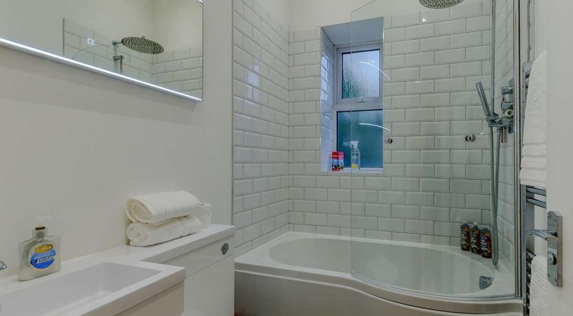 Photo of 2 Bed in Broadstairs