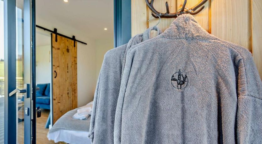 Photo of 1 Bed in Abberley