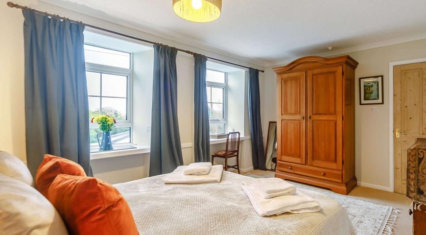 Photo of 2 Bed in Penryn