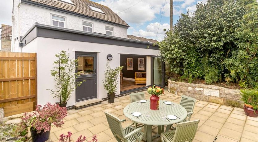 Photo of 2 Bed in Treverva