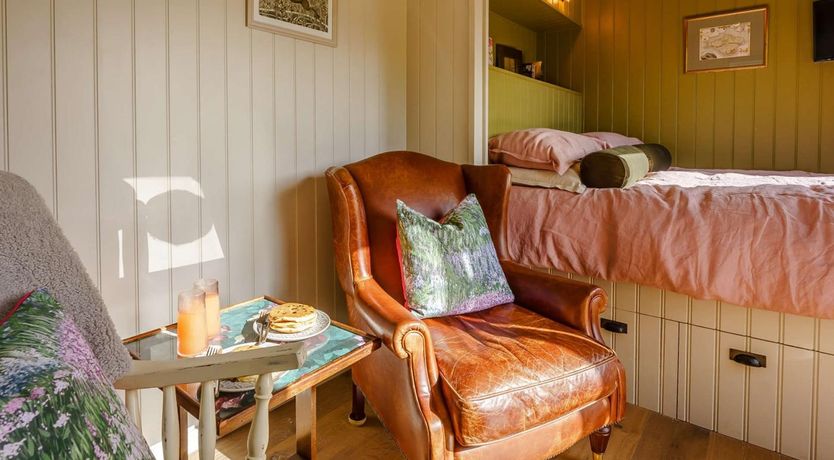 Photo of 1 Bed in Sandown