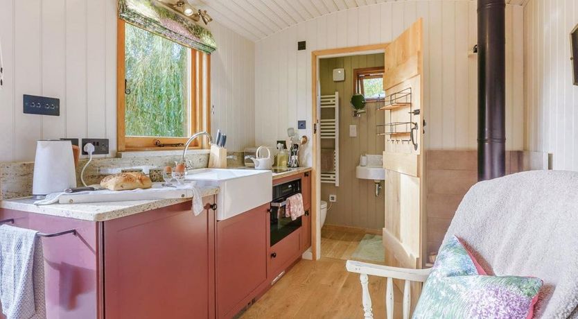 Photo of 1 Bed in Newchurch