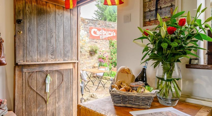 Photo of 2 Bed in Radstock