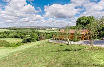 Log Cabin in Mid and East Devon Holiday Cottage