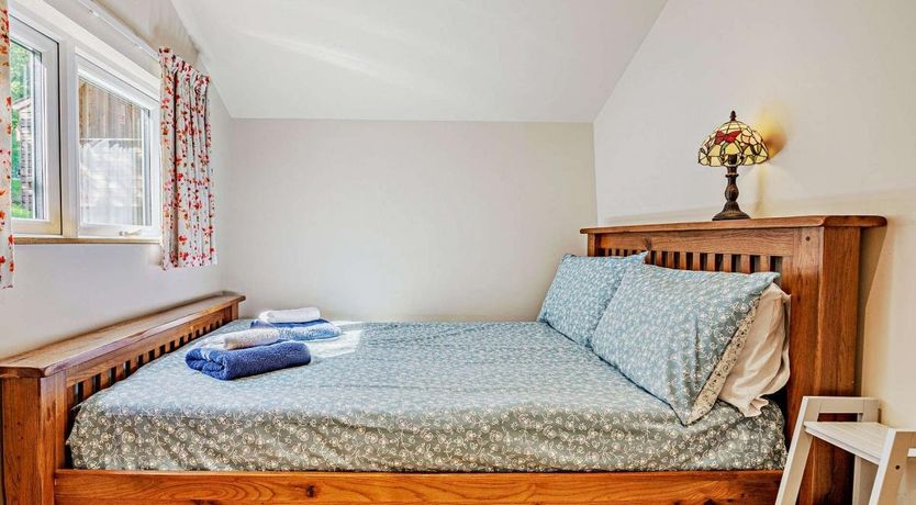 Photo of 1 Bed in Pinhoe