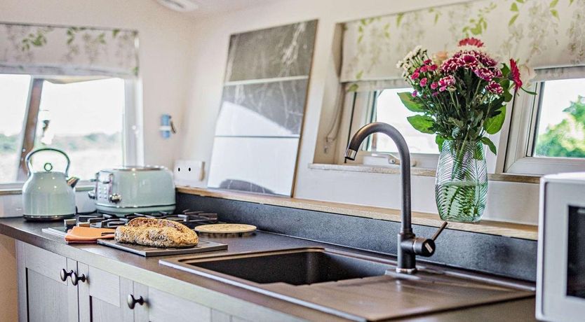 Photo of 1 Bed in Pinhoe