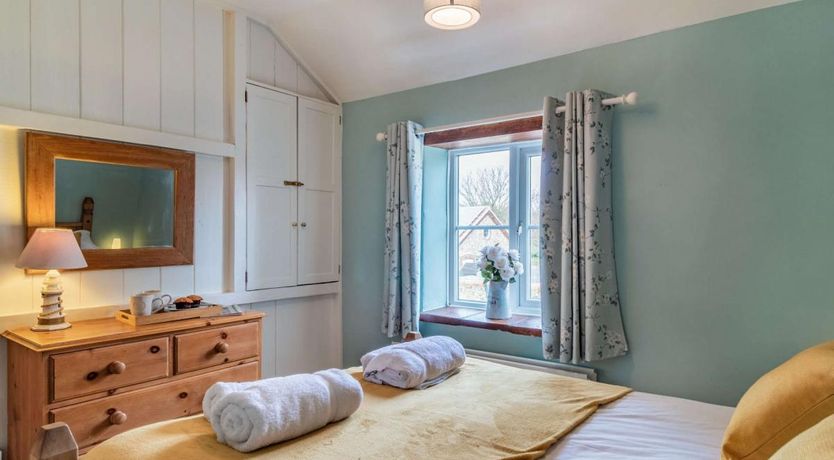 Photo of 2 Bed in Bacton