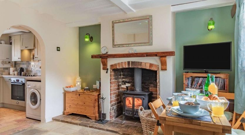 Photo of 2 Bed in Bacton