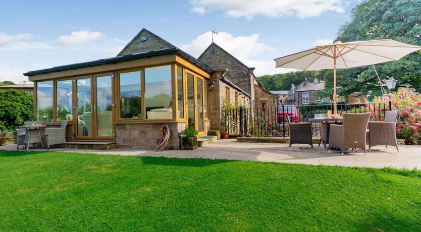 Photo of 2 Bed in Summerbridge