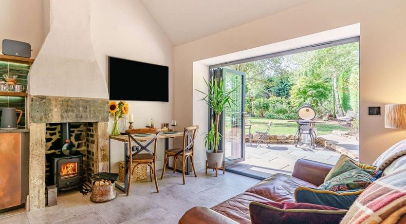 Photo of 1 Bed in Langley Park