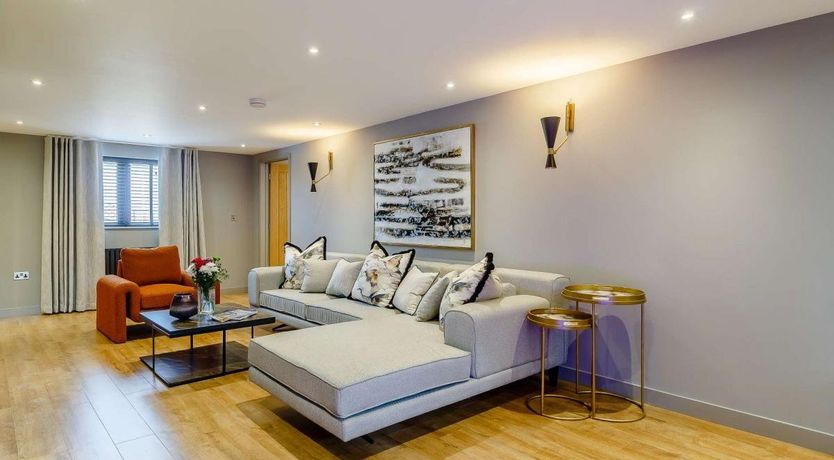 Photo of 3 Bed in Mundeseley