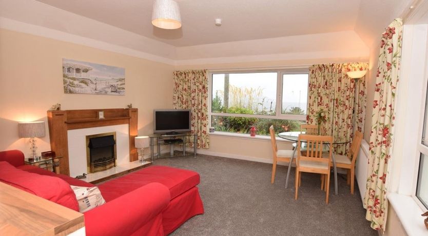Photo of in Whiting Bay (89459)