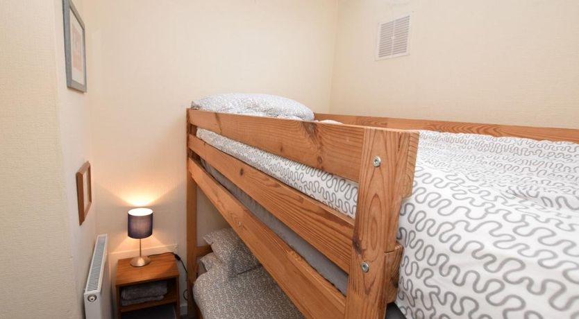 Photo of 2 Bed in Whiting Bay