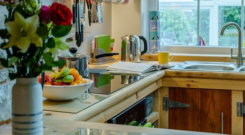 Photo of 1 Bed in Llansaint