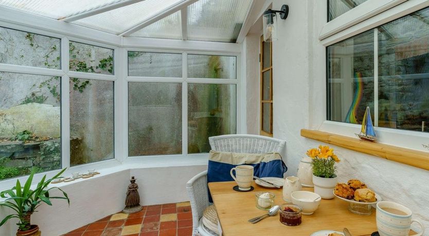 Photo of 1 Bed in Llansaint