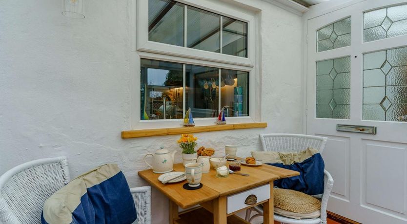 Photo of 1 Bed in Llansaint