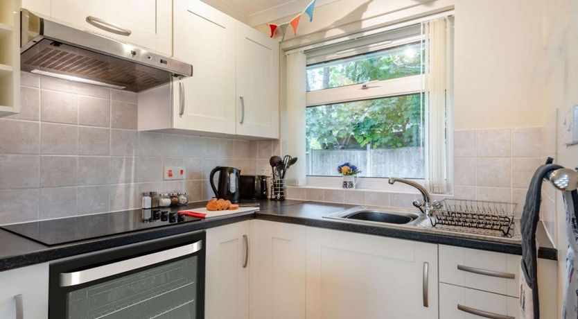 Photo of 2 Bed in Mundeseley