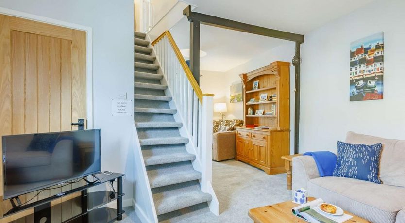 Photo of 2 Bed in Axminster