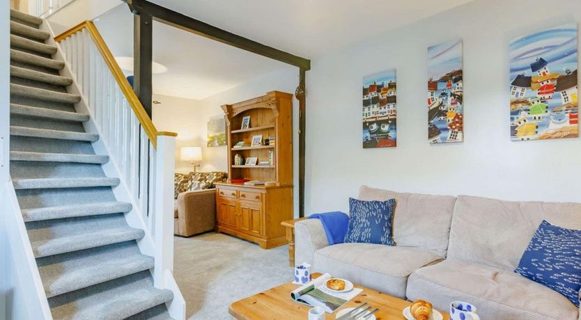 Photo of 2 Bed in Axminster