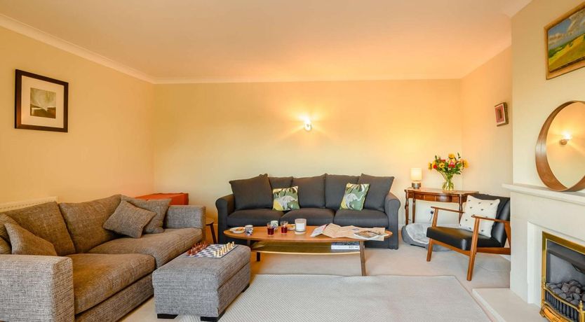 Photo of 4 Bed in Dorchester