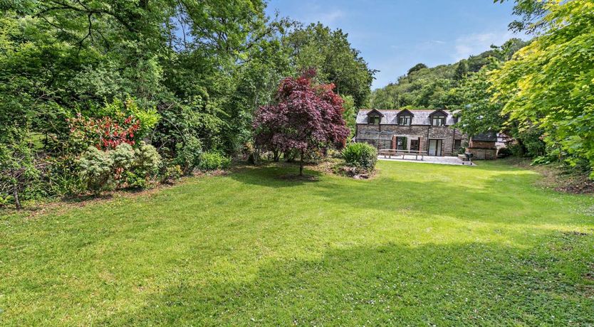 Photo of 4 Bed in Parracombe