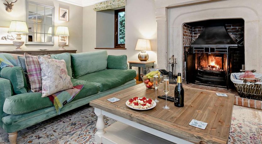 Photo of 4 Bed in Parracombe