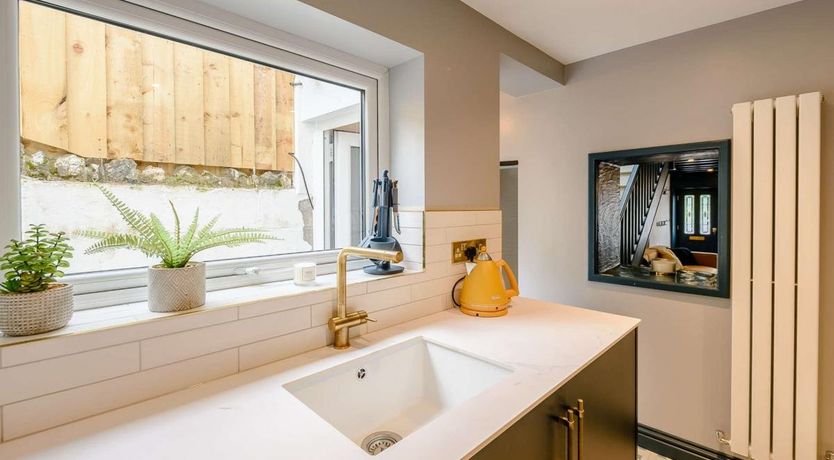 Photo of 2 Bed in Combe Martin