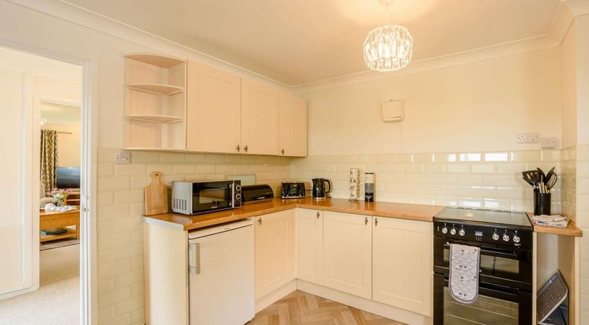 Photo of 3 Bed in Clawton