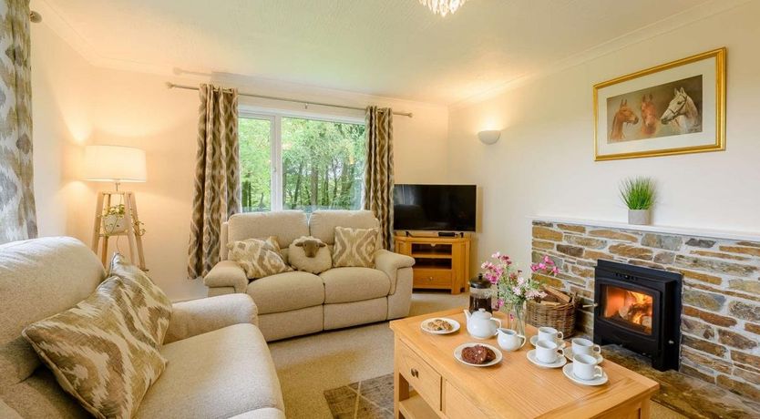 Photo of 3 Bed in Clawton