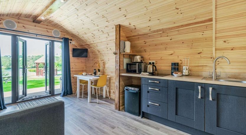 Photo of 1 Bed in Clawton