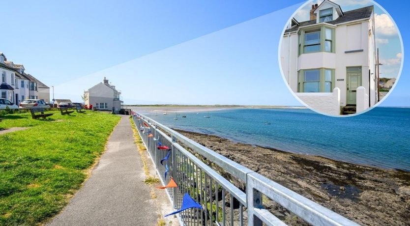 Photo of in Appledore (89991)